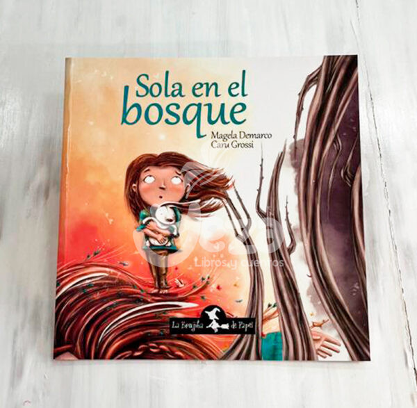 Portada libro "Sola en el bosque"